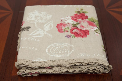 Скатерть квадратная  Secret De Maison Summer Garden (150см х 150см) фото Скатерть квадратная  Secret De Maison Summer Garden (150см х 150см). Фото №5